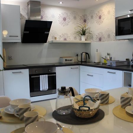 Apartament Bialy Na Osiedlu "Apartamenty Pod Sniezka" Karpacz Exteriör bild